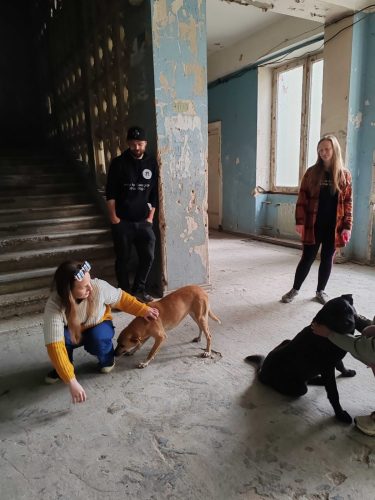 Tuláci nás doprovázeli i při procházce po sanatoriích