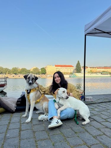 Jsme strašně rádi, že z Gruzie mohla dorazit i naše Mariam ze Zero Strays Georgia.